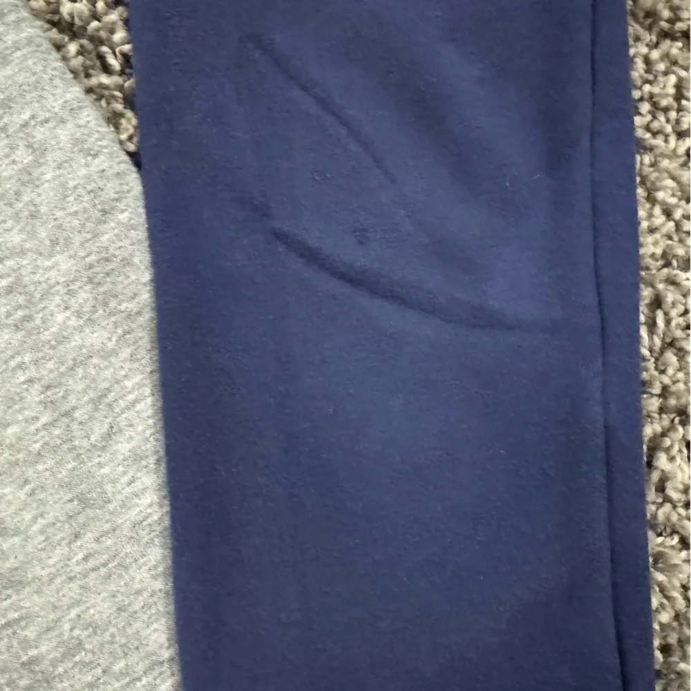 Bundle of 3 pairs of girls pants- fleece lined Leggings and joggers, size 5